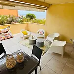 Διαμέρισμα Moderne A De 45 M² Avec Terrasse Vue
